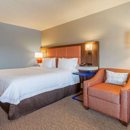 Hampton Inn Madison East Towne Mall Area Εξωτερικό φωτογραφία