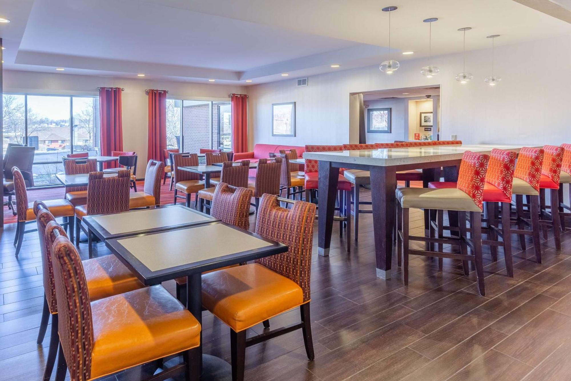 Hampton Inn Madison East Towne Mall Area Εξωτερικό φωτογραφία