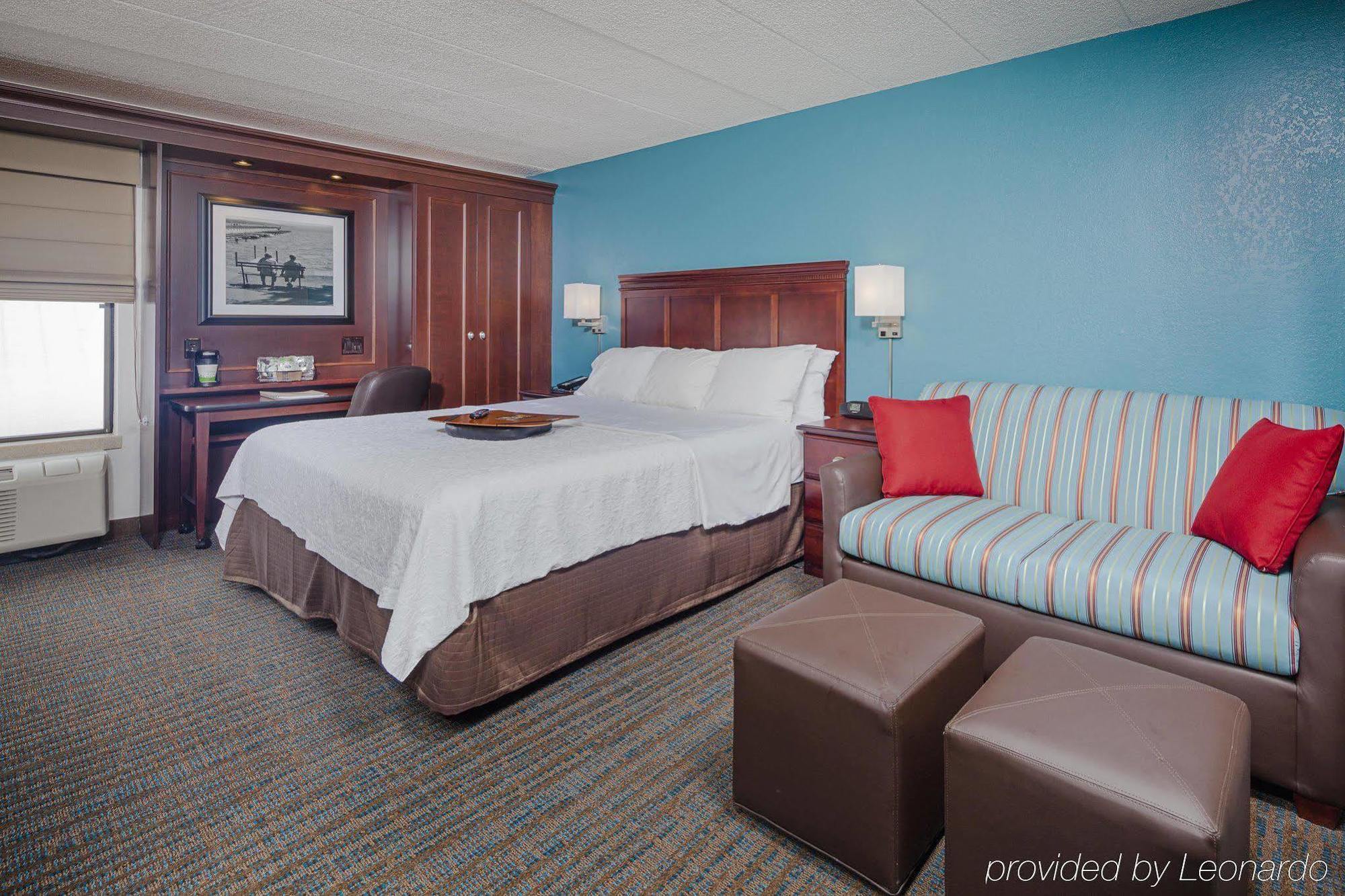 Hampton Inn Madison East Towne Mall Area Εξωτερικό φωτογραφία
